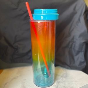 Plastic skinny tumbler